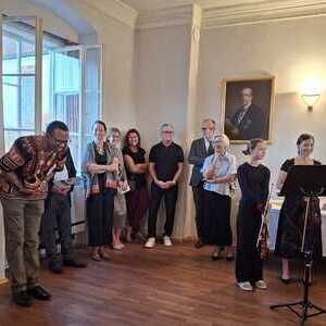 Ausstellungseröffnung im Pfarrsaal