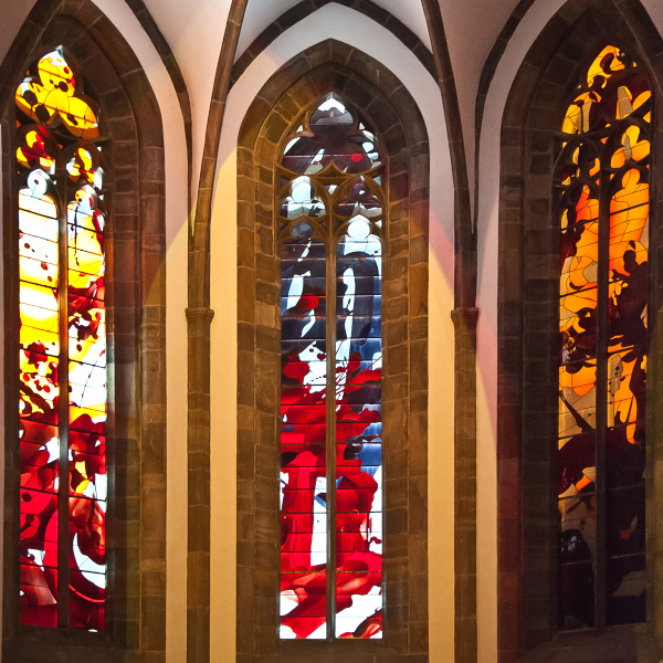 Kirchenfenster Enns-St. Marien von Markus Prachensky